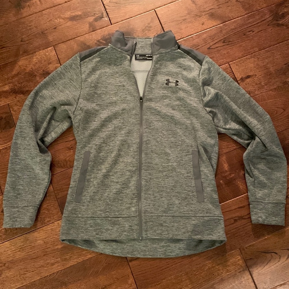 Full zip under Armour sweatshirt